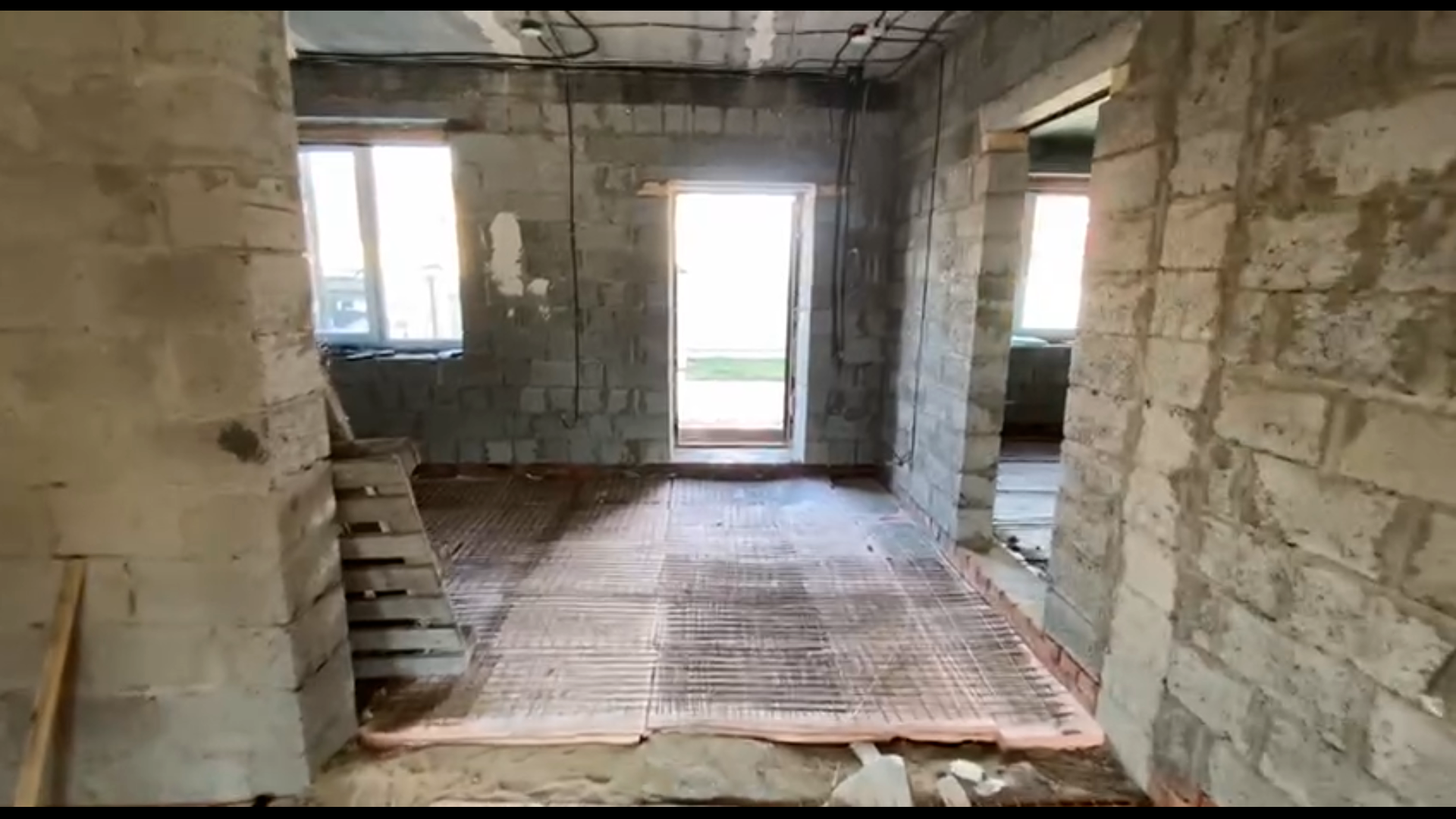 https://ekaterinburg.tgv-stroy.ru/storage/app/uploads/public/686/e19/bd4/686e19bd4582b609670470.png